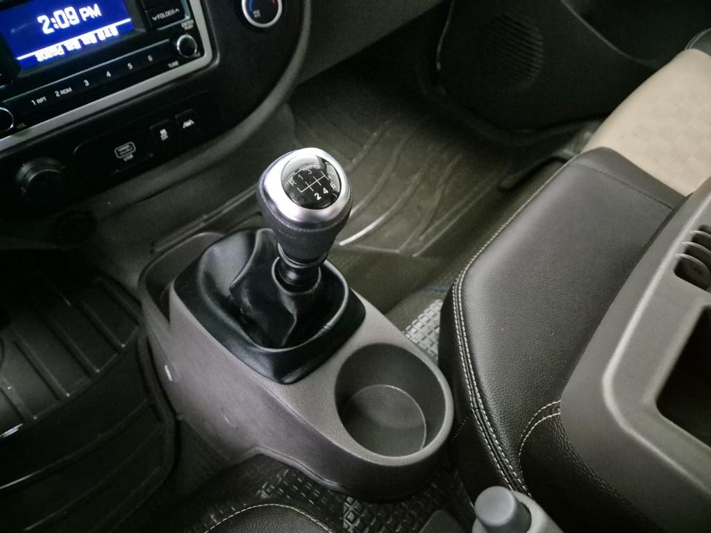 Hyundai Porter II LPG Manual LPG Wing body Manual Long Wheelbase Super Cab 8