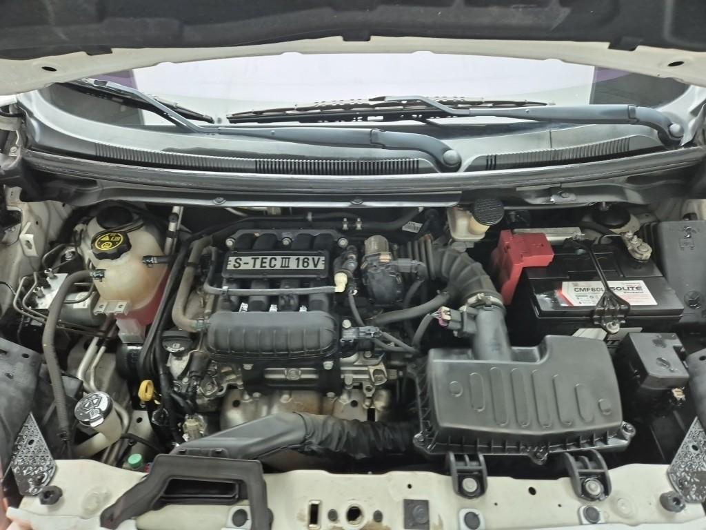Chevrolet Spark LT Gasoline S 6