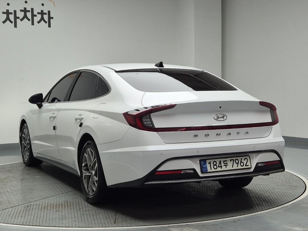 Hyundai Sonata DN8 Premium Family Smart Stream Gasoline 2.0 3