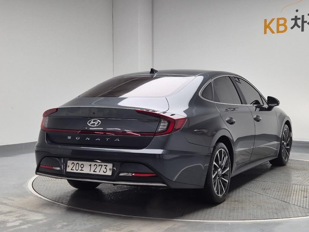 Hyundai Sonata DN8 Inspiration Smart Stream Gasoline 2.0 — фото 3