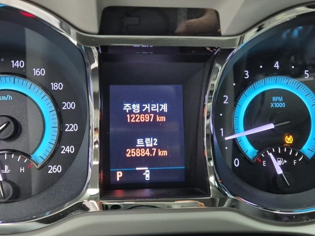 Chevrolet Alpheon Deluxe 240 7