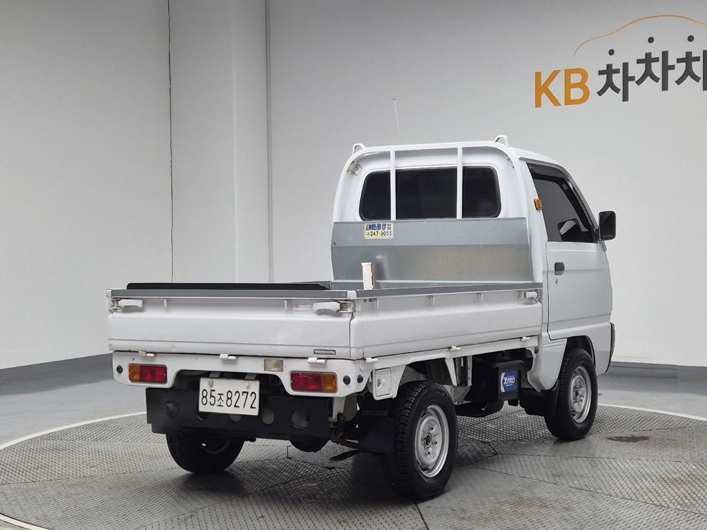 Chevrolet Labo New STD Cargo 4