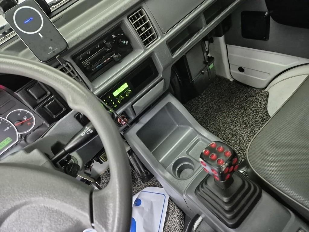 Chevrolet Labo New STD Cargo 10