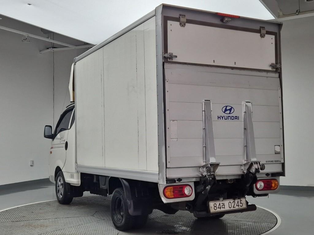 Hyundai Porter II Powergate Fixed Floor Powergate Super Cab 3