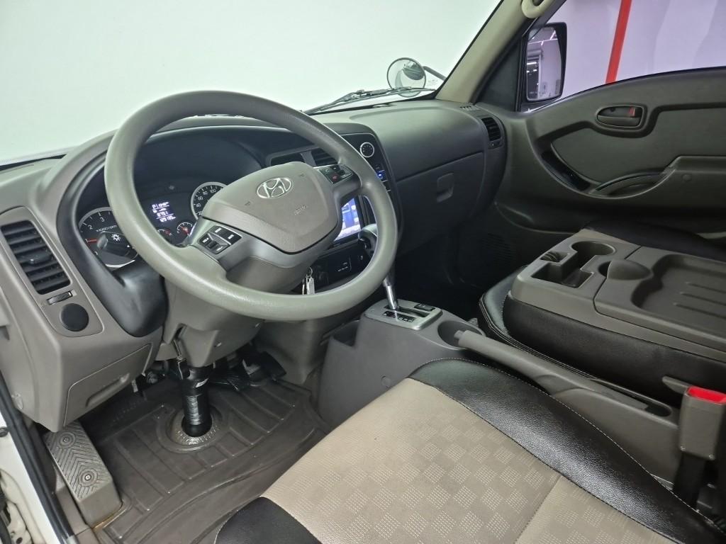 Hyundai Porter II Powergate Fixed Floor Powergate Super Cab 7