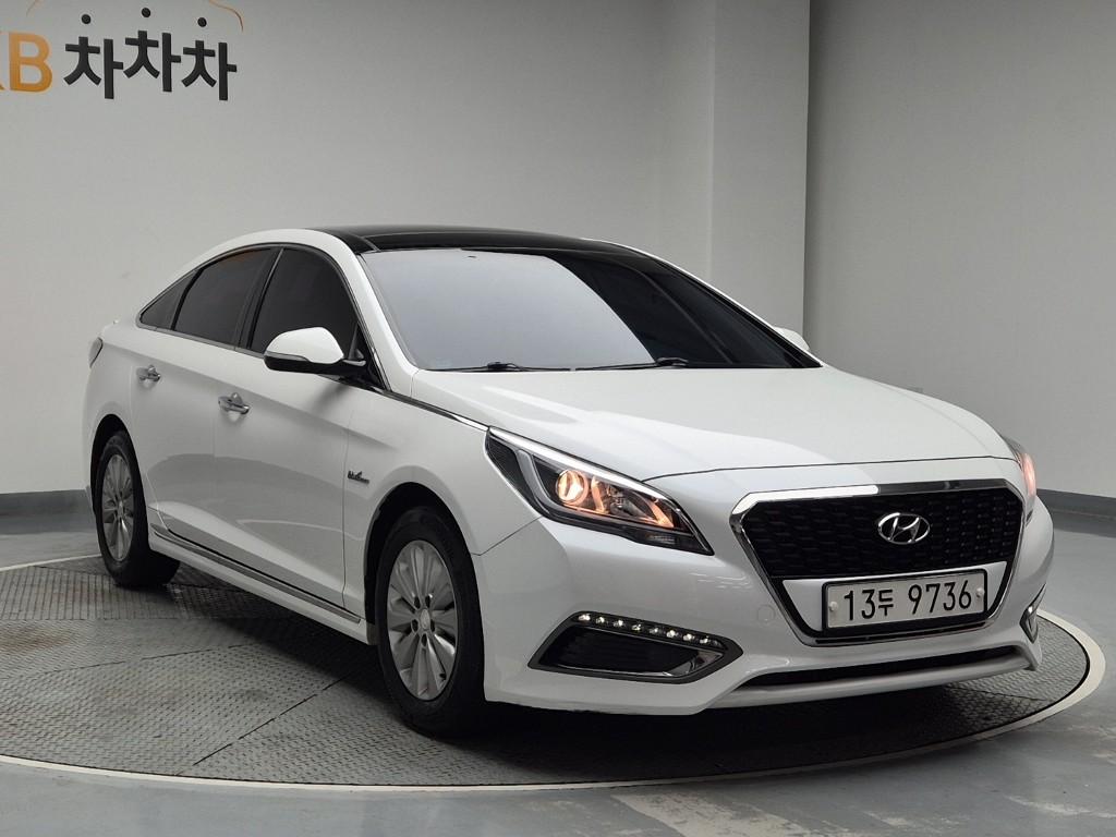Hyundai Sonata LF Hybrid Modern 2.0 HEV 5