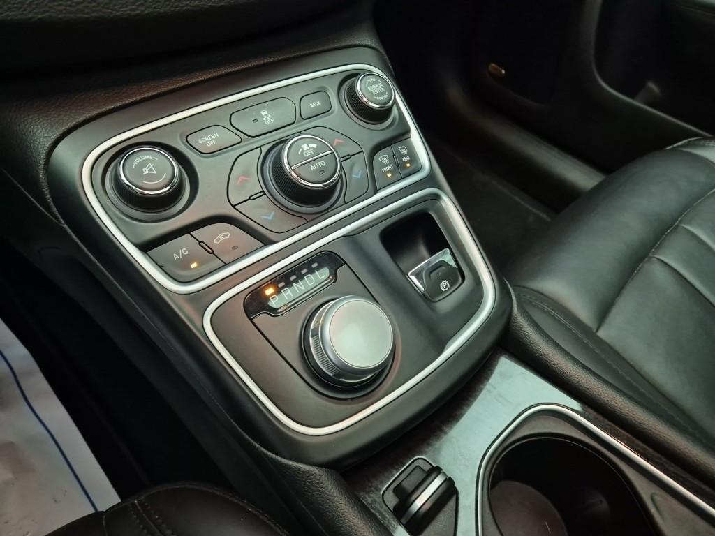 CHRYSLER 200 (2nd Generation) 2.4 C