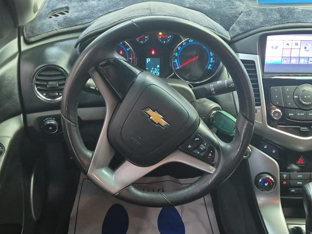 Chevrolet Cruze LTZ 1.8 Gasoline 10