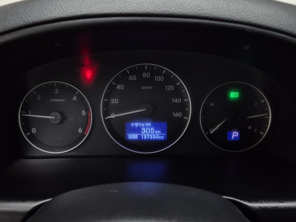 Hyundai Starex Grand Smart 2.5 VGT/ WGT Wagon 7