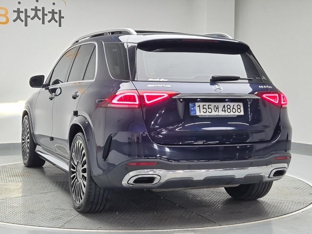 Mercedes-Benz GLE-Class GLE450 4MATIC 3