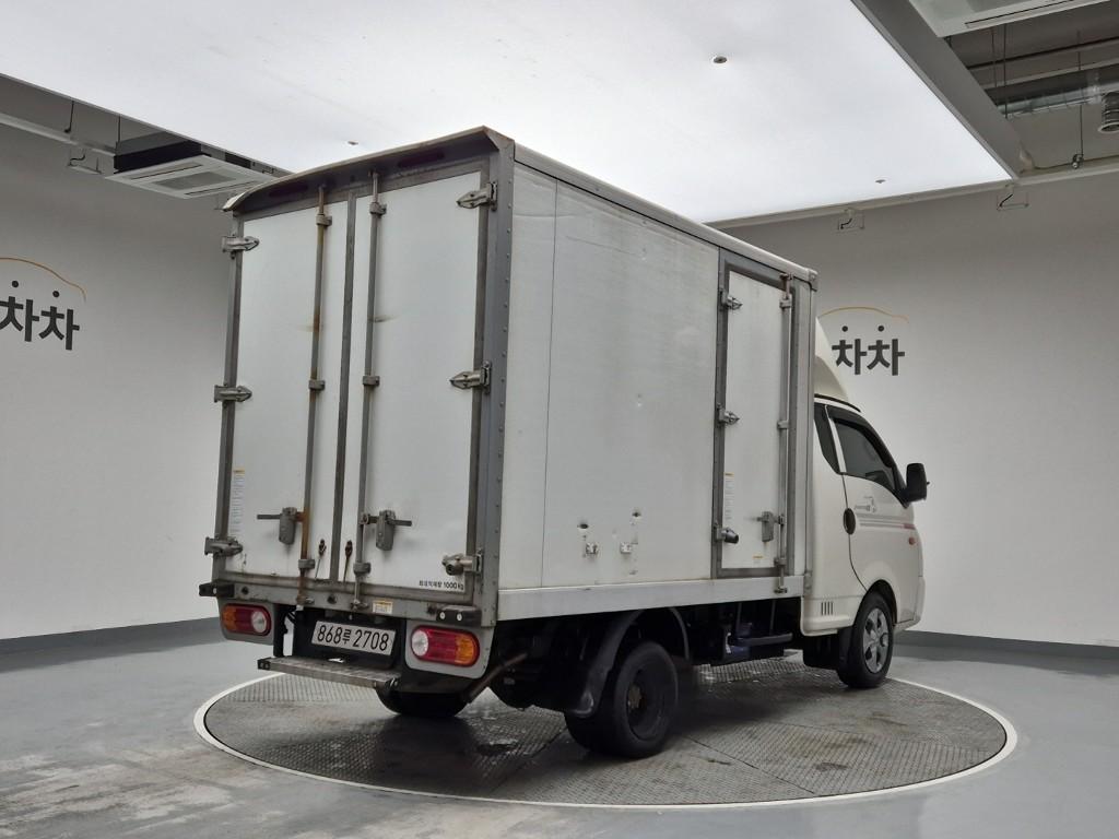 Hyundai Porter II Super Cab High Fixed Floor Long Wheelbase Super Cab 4