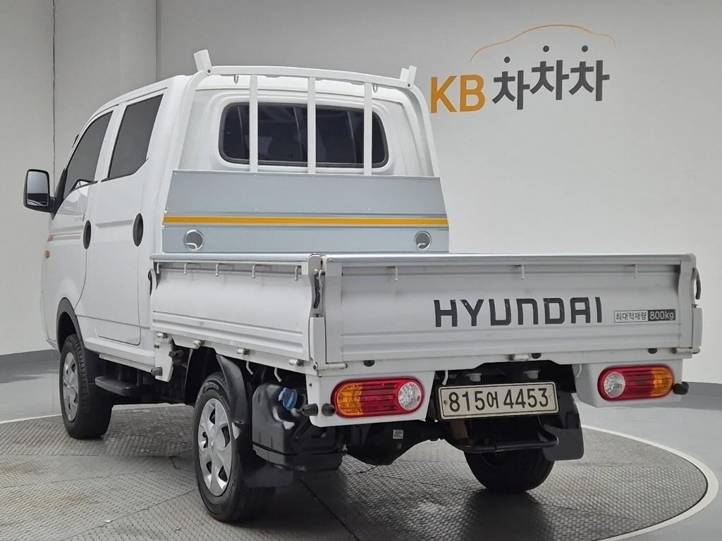 Hyundai Porter II Long Wheelbase Style Long Wheelbase Double Cab 4WD 3