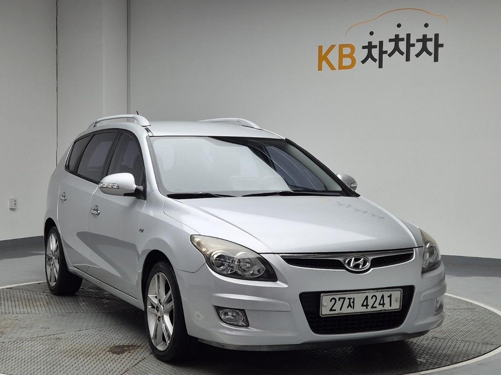 Hyundai i30 i30cw Luxury 1.6 VGT 5