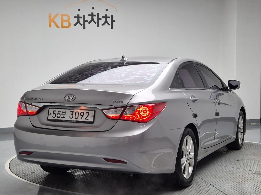 Hyundai Sonata YF Premier 2.0 VVT 4