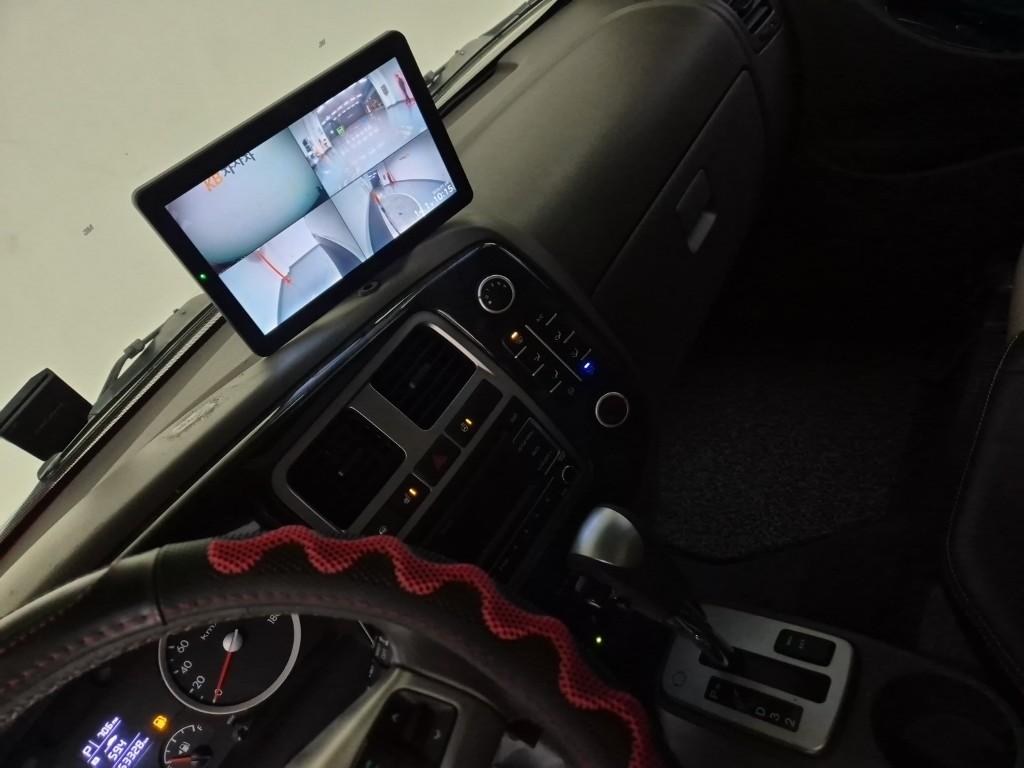 Hyundai Porter II 10