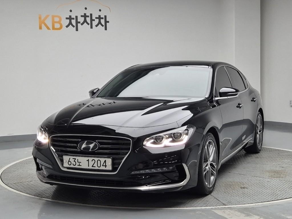 Hyundai Grandeur IG Premium Diesel 2.2 ISG