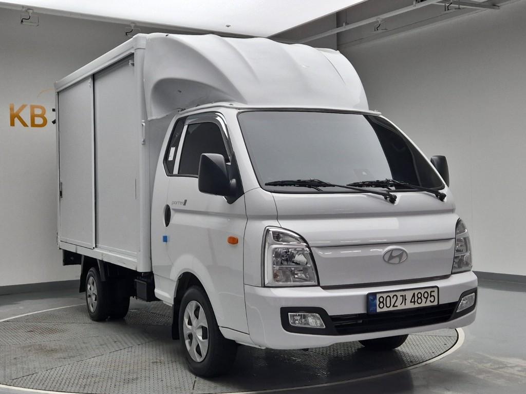 Hyundai Porter II Long Wheelbase Smart LPG Long Wheelbase Super Cab 5