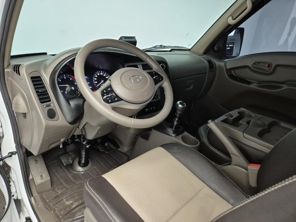 Hyundai Porter II Long Wheelbase Smart LPG Long Wheelbase Super Cab 7