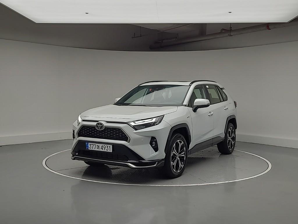 Toyota RAV4 XSE 2.5 PHEV AWD 2