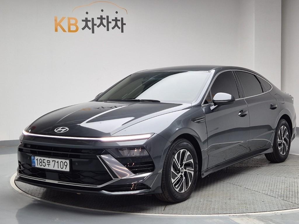 Hyundai Sonata The Edge Hybrid Premium Hybrid