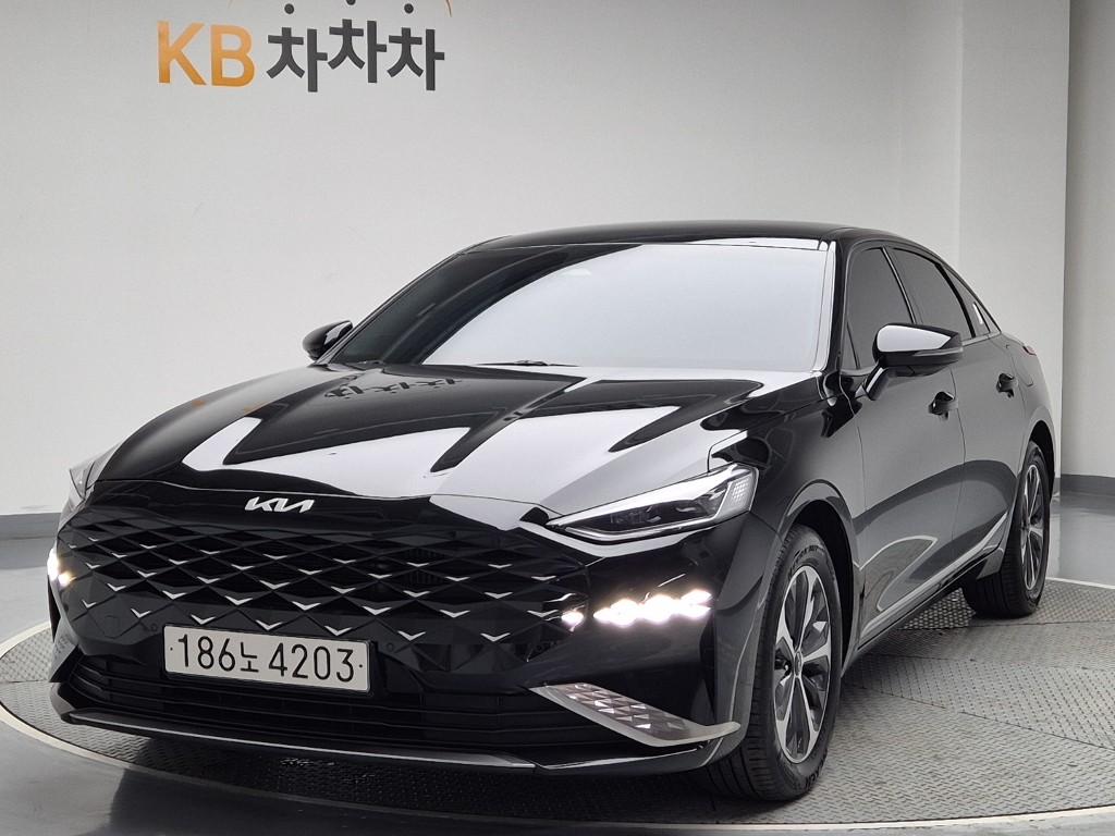 Kia K8 Hybrid Noblesse The Essential Light Hybrid