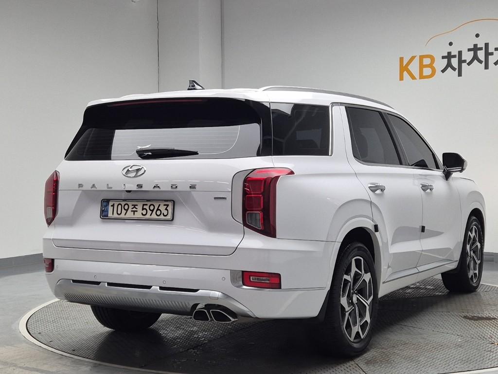 Hyundai Palisade Calligraphy Diesel 2.2 AWD — фото 3