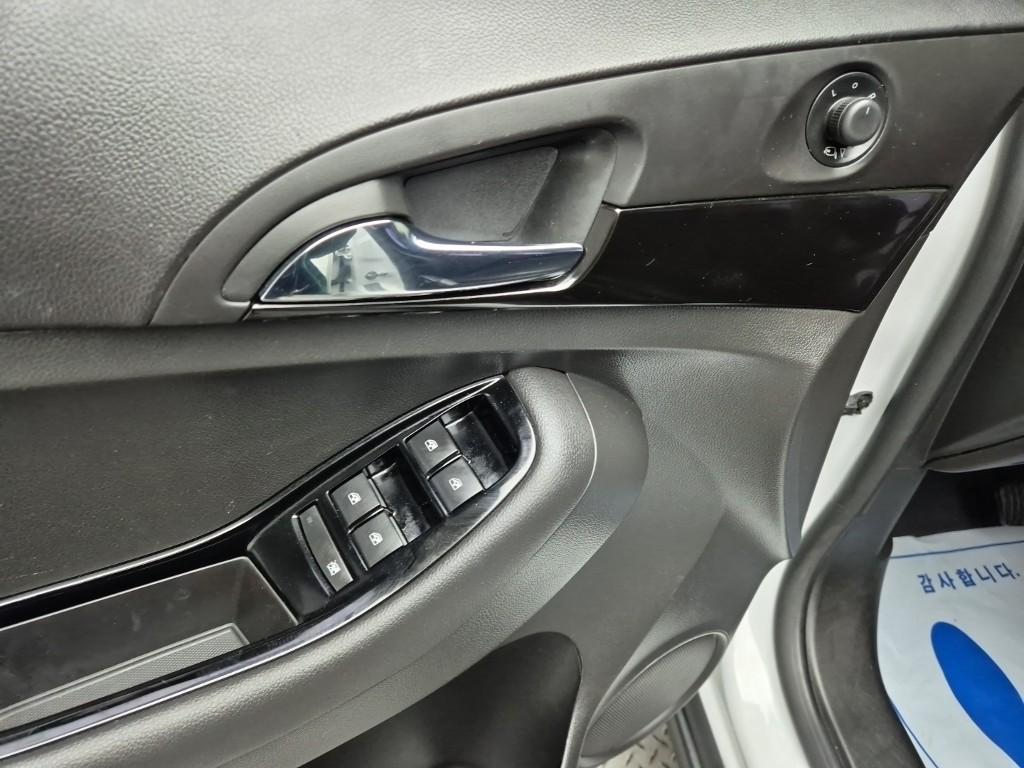 Chevrolet Korea Orlando All LT 2.0 LPGi - фото 17