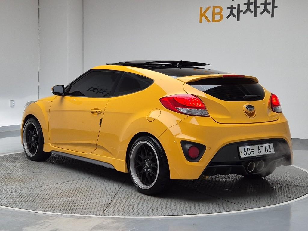 HYUNDAI Veloster 1.6 Turbo GDI