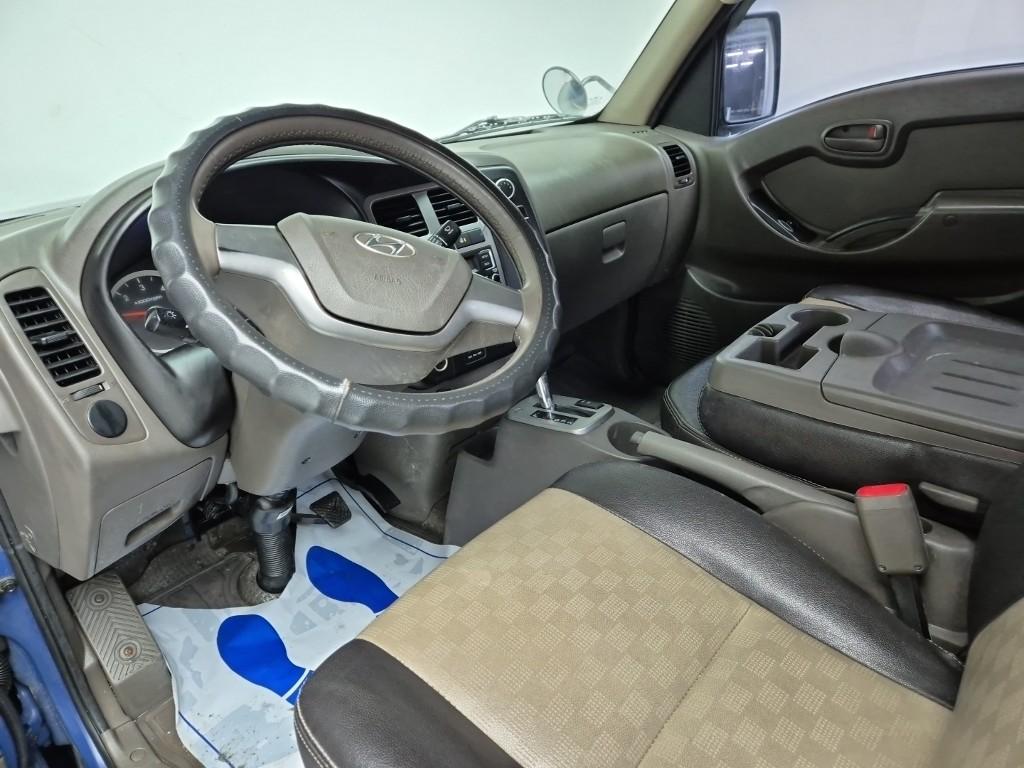 Hyundai Porter II Long Wheelbase Smart Long Wheelbase Super Cab 7