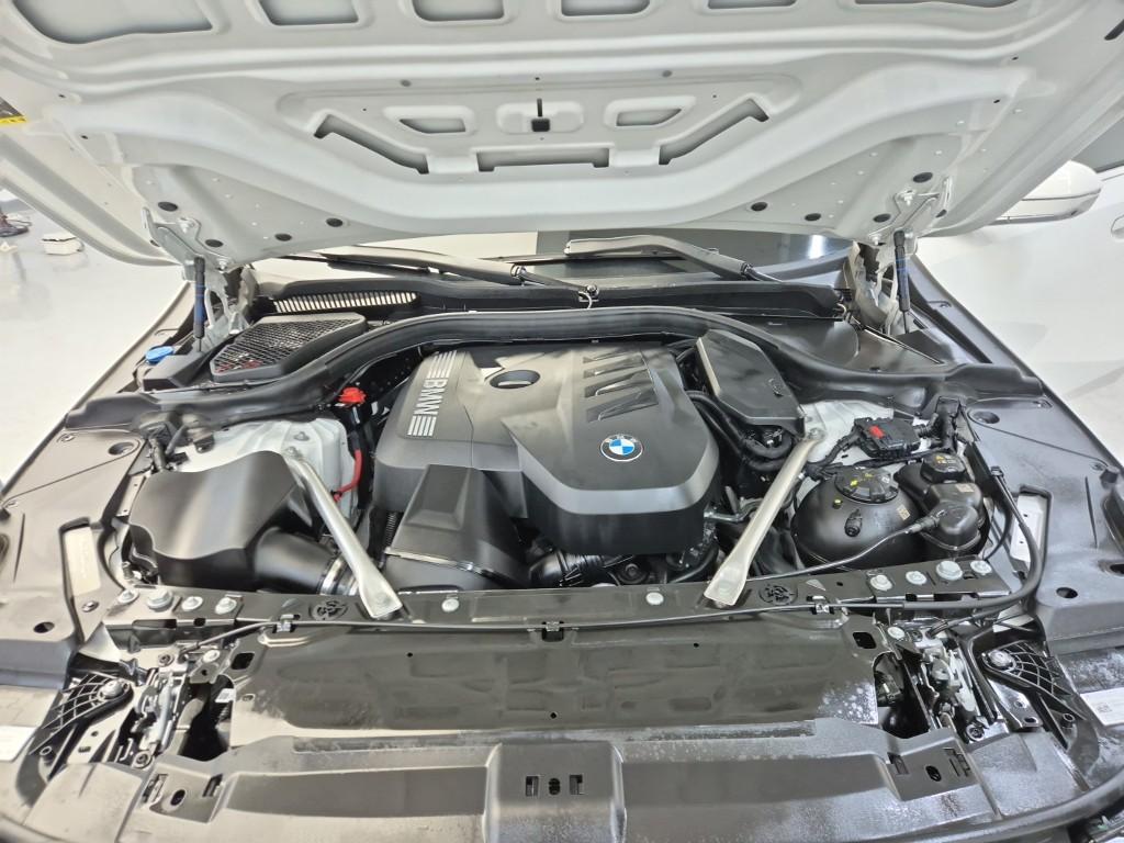 BMW 5 Series 8 Generation 520i — фото 5