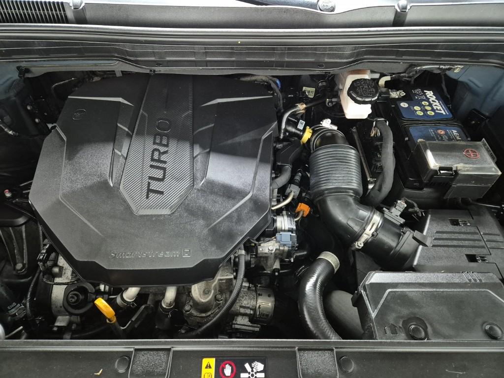 Kia Carnival New KA4 Prestige D2.2 Diesel 6