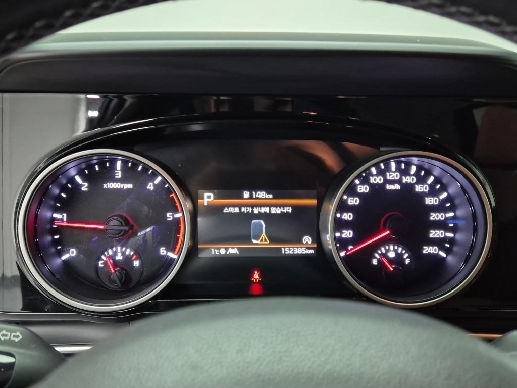 Kia Carnival New KA4 Prestige D2.2 Diesel 7