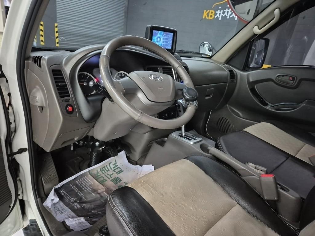 Hyundai Porter II Long Wheelbase Smart Long Wheelbase Super Cab 8