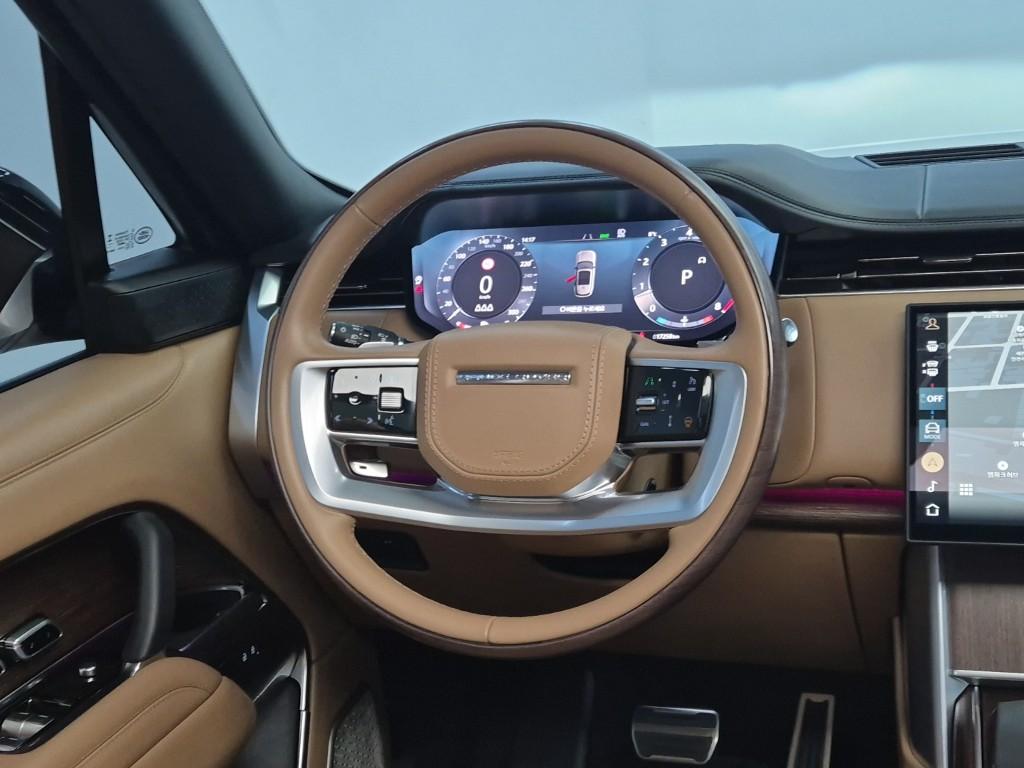 Land Rover Range Rover Autobiography 4.4 P530 AB LWB 10