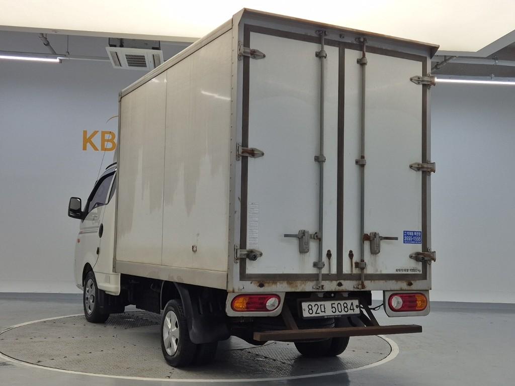 Hyundai Porter II Super Cab High Fixed Floor Long Wheelbase Super Cab 3