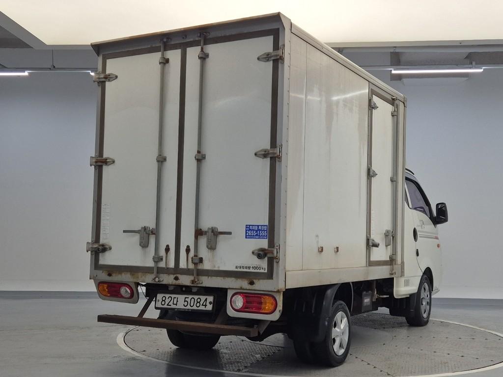 Hyundai Porter II Super Cab High Fixed Floor Long Wheelbase Super Cab 4