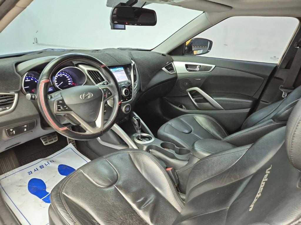 Hyundai Veloster DCT Pack 1.6 GDI DCT 8