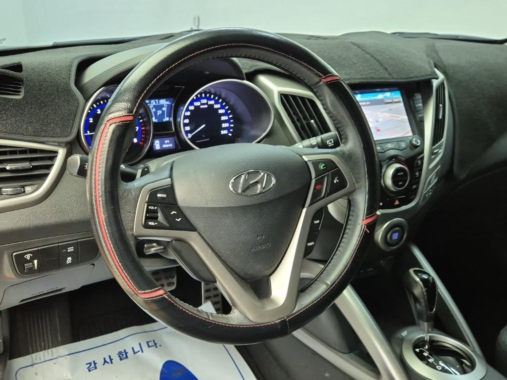 Hyundai Veloster DCT Pack 1.6 GDI DCT 10