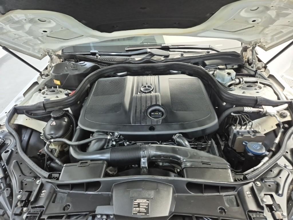 Mercedes-Benz E-Class 2014 photo 5