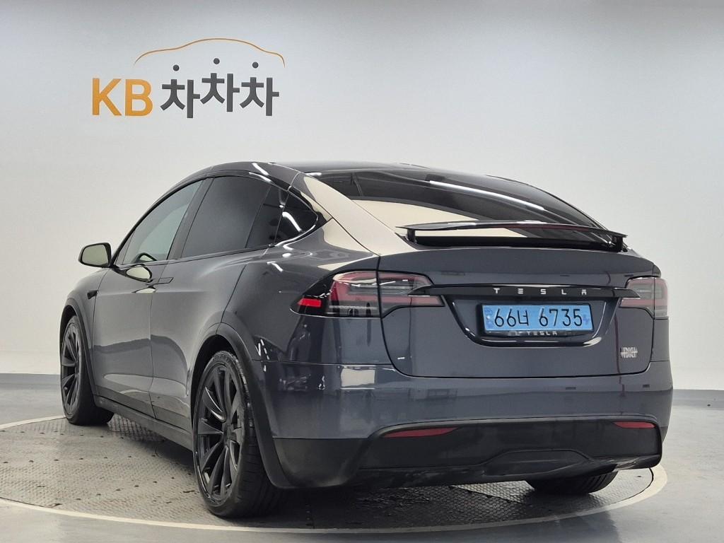 Tesla Model X AWD Plaid 3