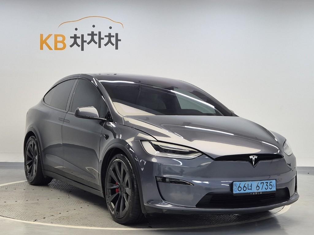 Tesla Model X AWD Plaid 5