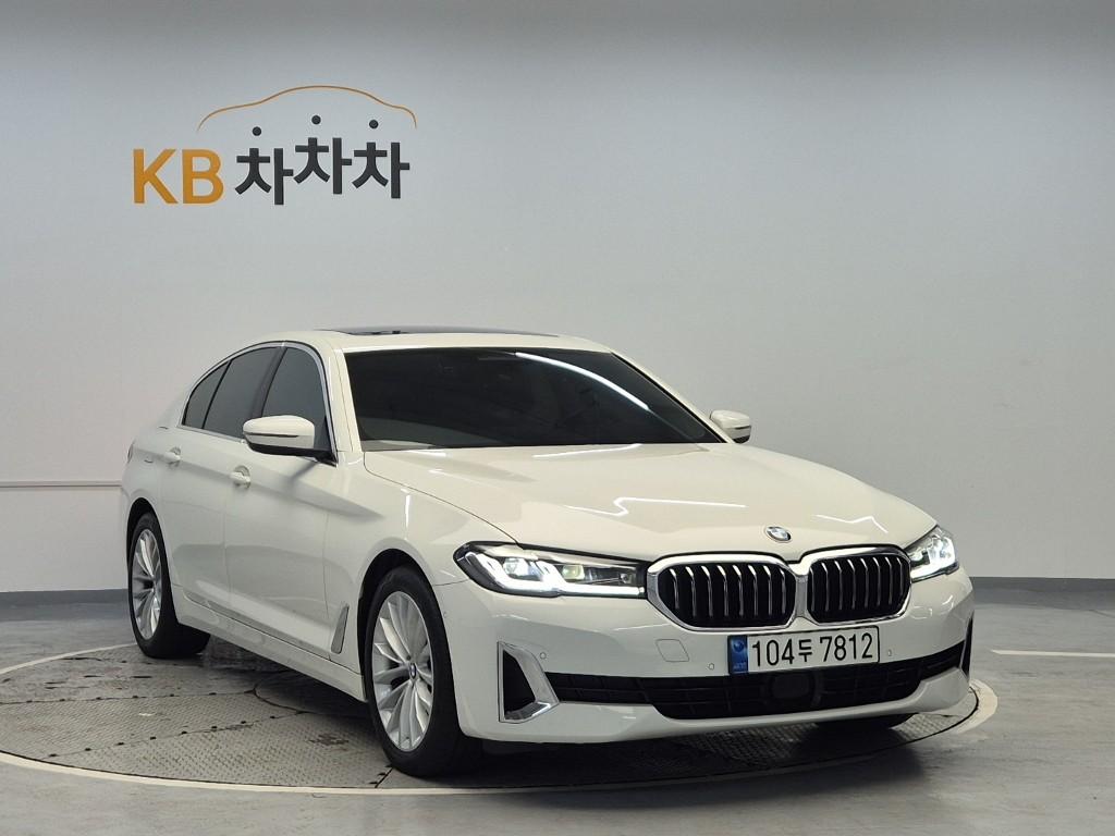 BMW 5 Series 7 Generation Luxury 520i — фото 4