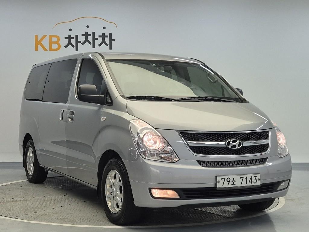 Hyundai Starex Grand CVX Luxury 2.5 VGT/ WGT Wagon 5