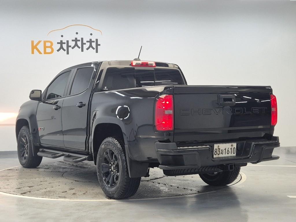 Chevrolet Colorado Real New Z71-X Midnight 3.6L V6 Gasoline 4WD 3