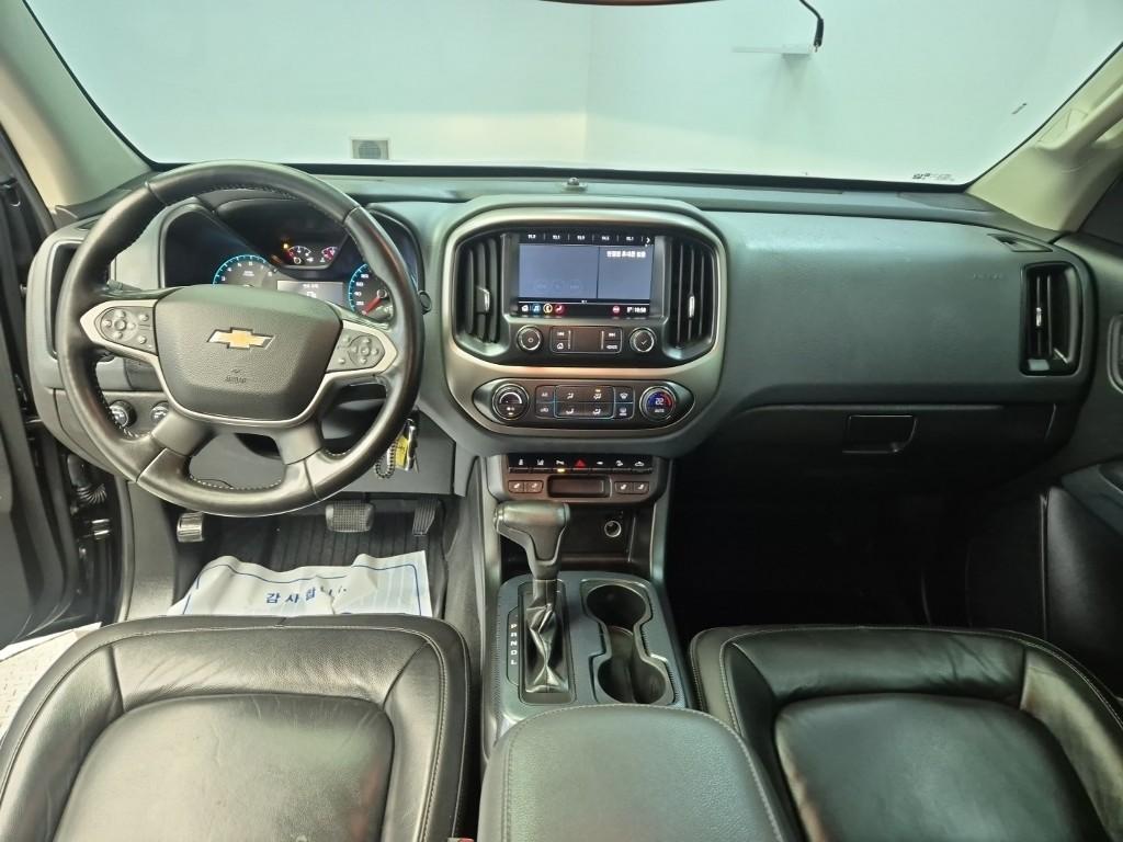 Chevrolet Colorado Real New Z71-X Midnight 3.6L V6 Gasoline 4WD 8