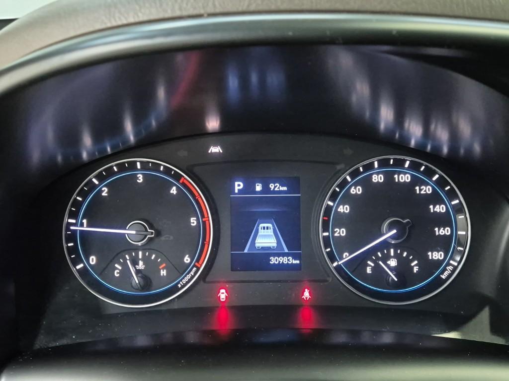 Hyundai Porter II LPG Manual LPG Wing body Manual Long Wheelbase Super Cab 7