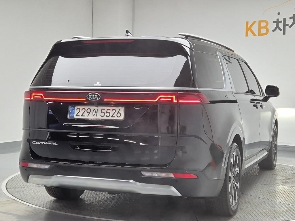 Kia Carnival New KA4 Signature D2.2 Diesel 4