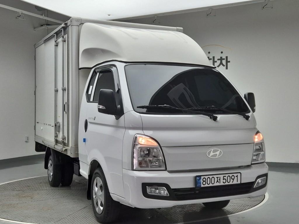 Hyundai Porter II Long Wheelbase Modern LPG 2.5 Turbo Long Wheelbase Super Cab 5