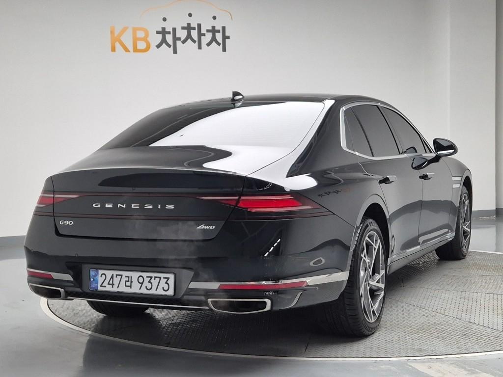 Genesis G90 New Base Type Gasoline 3.5 Turbo AWD 5 Seater — фото 3
