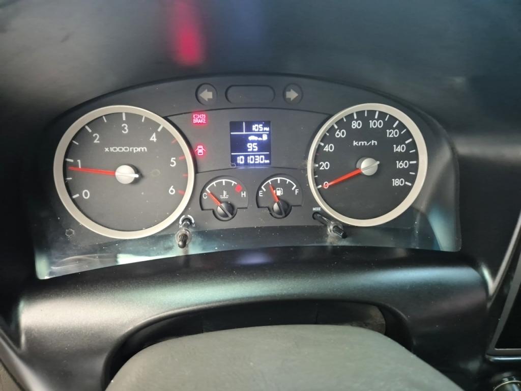 Hyundai Porter II Low Fixed Floor Long Wheelbase Super Cab 7